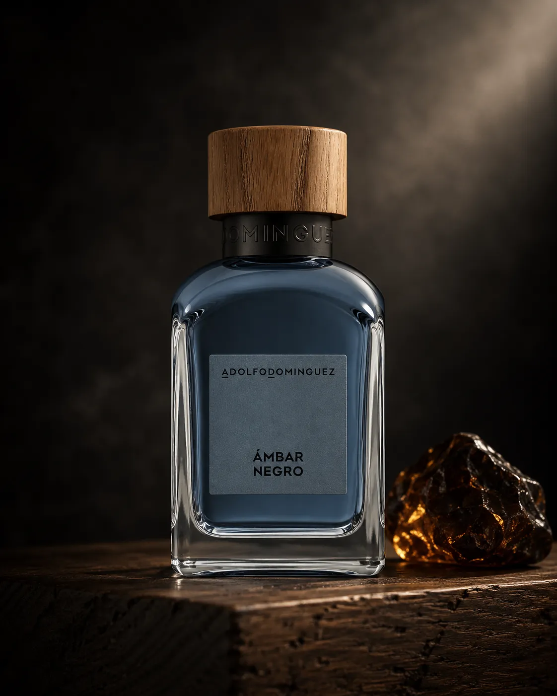 Ámbar Negro — Adolfo Domínguez · disponible en Club Gentleman Cusco, Cusco